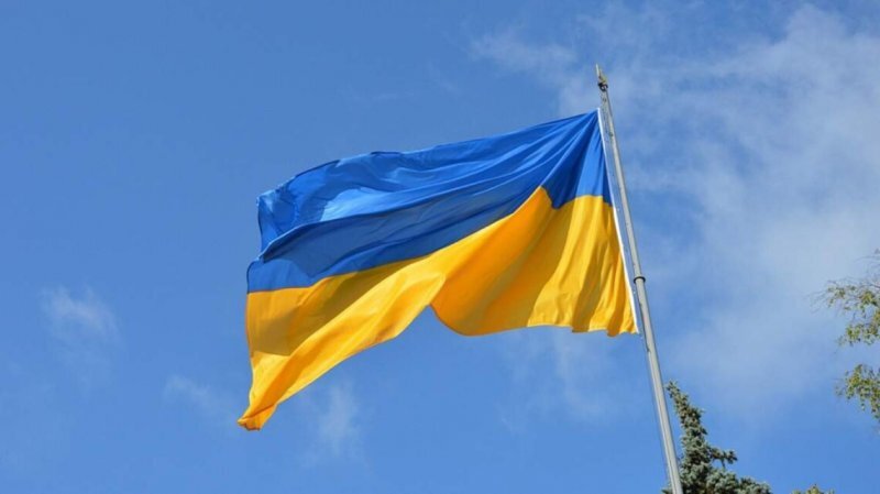 Вітаємо із Днем державного прапора України!