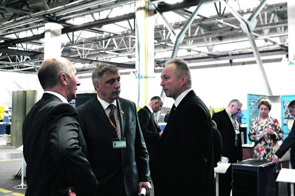 Працюватиме тил — триматиме удар передова