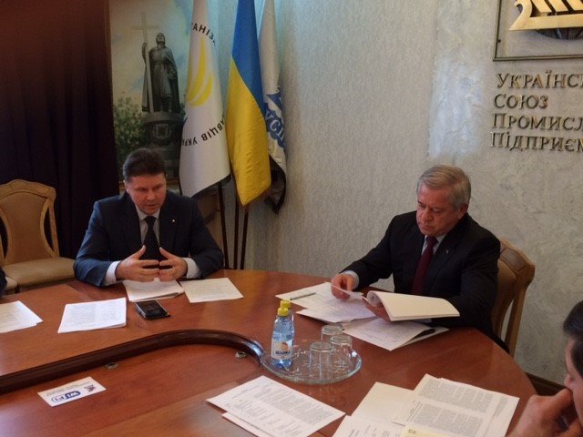 Наполягаємо на створенні при КМУ експертної громадської ради для супроводження реформи охорони здоров’я