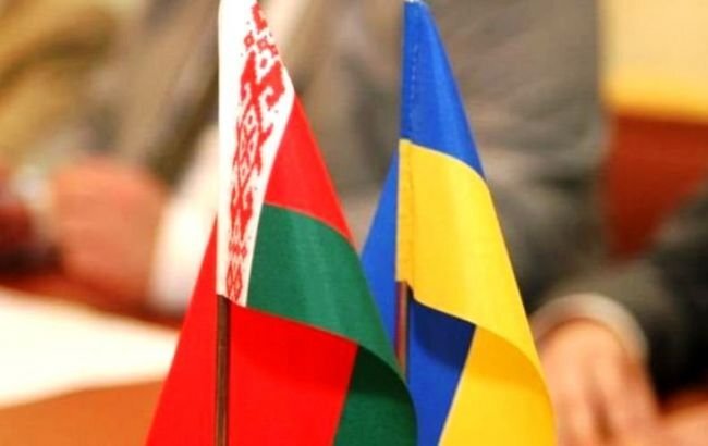 Анатолій Кінах перебуває з робочим візитом в Мінську