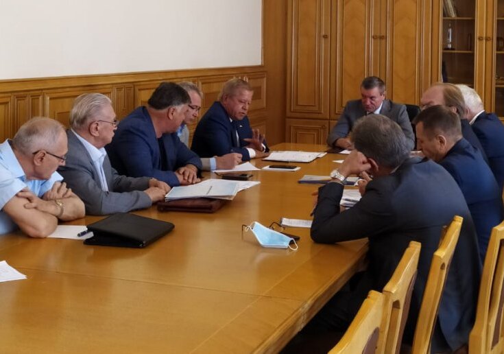 Промисловці обговорили з профільним віце-прем'єром Олегом Уруським впровадження комплексної індустріальної політики в Україні