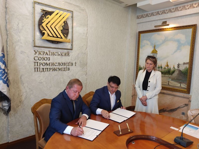 Невдовзі буде створено українсько-казахстанський проектний офіс он-лайн