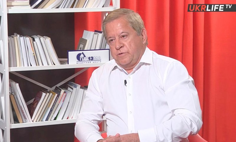 Криза показала, що українська економіка беззахисна, кожний виживає окремо