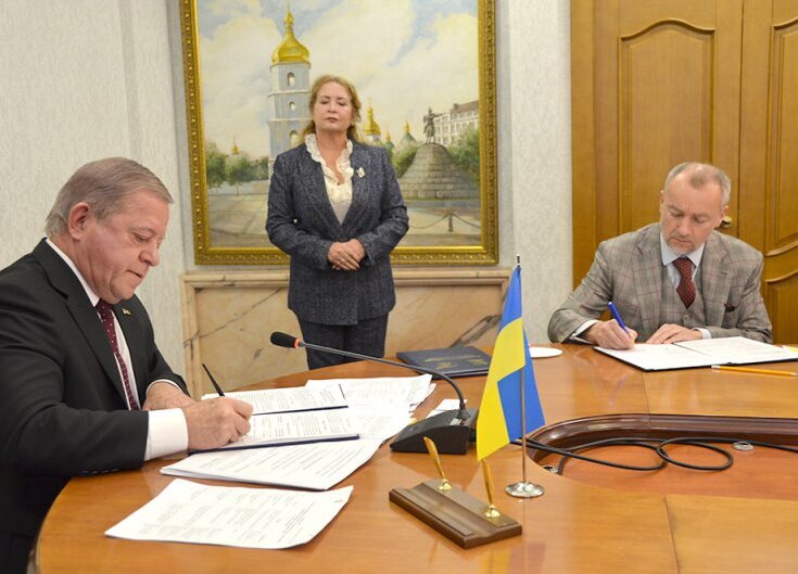 «Альфа Банк» кредитуватиме підприємництво і промисловість: підписаний меморандум з УСПП