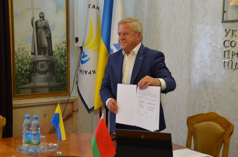 ООРУ, УСПП і Національний центр маркетингу Білорусі разом сприятимуть українським експортерам: меморандум