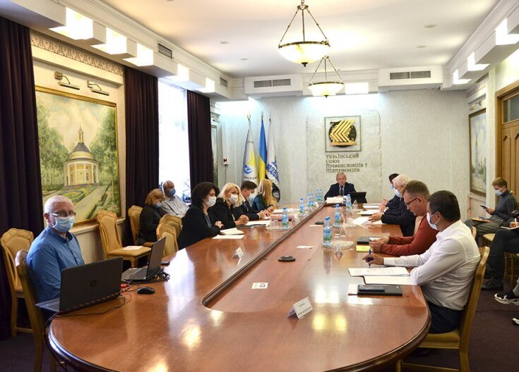 НТСЕР визначилася із пріоритетами: ринок праці, вдосконалення пенсійної системи, ціни і тарифи