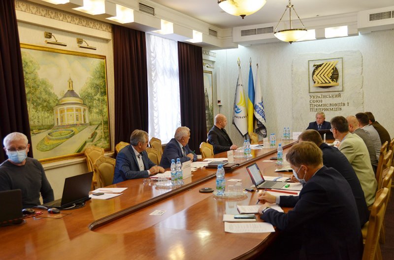 В ООРУ та УСПП обговорили з депутатами технічне регулювання у сфері агропромислового машинобудування
