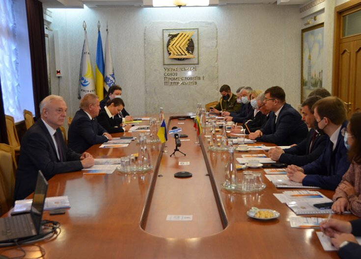 Делегація Сейму Литви на запрошення УСПП та ООРУ відвідає Луганщину: розглядається виділення єврогрантів на реконструкцію шкіл