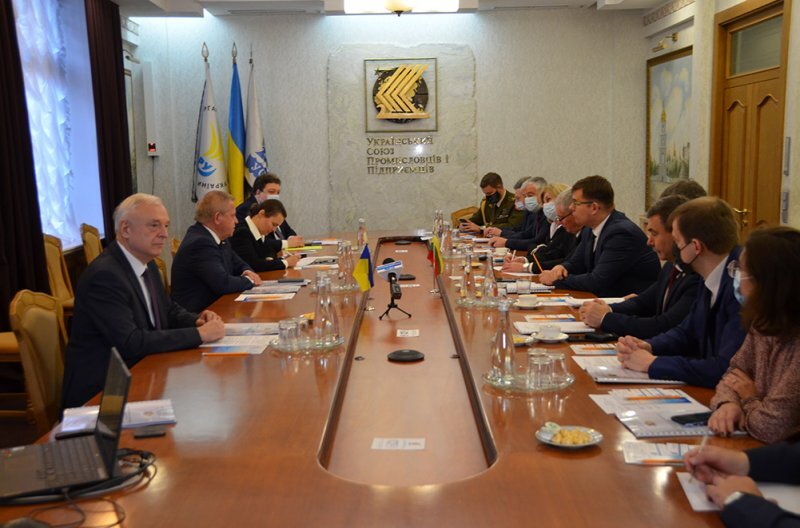 Делегація Сейму Литви на запрошення УСПП та ООРУ відвідає Луганщину: розглядається виділення єврогрантів на реконструкцію шкіл