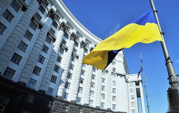 Призначення нових міністрів економіки та стратегічних галузей промисловості вимагає рішучих антикризових дій