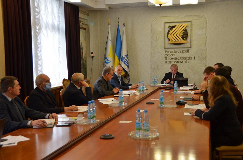 Бізнес запропонував уряду ключові заходи для зростання економіки в 2022 році
