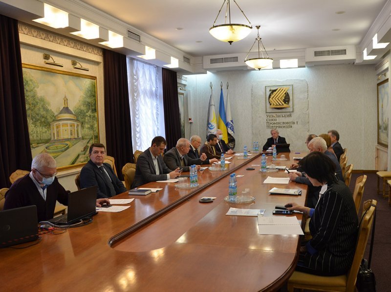 Бізнес підбив підсумки року та окреслив пріоритети на 2022