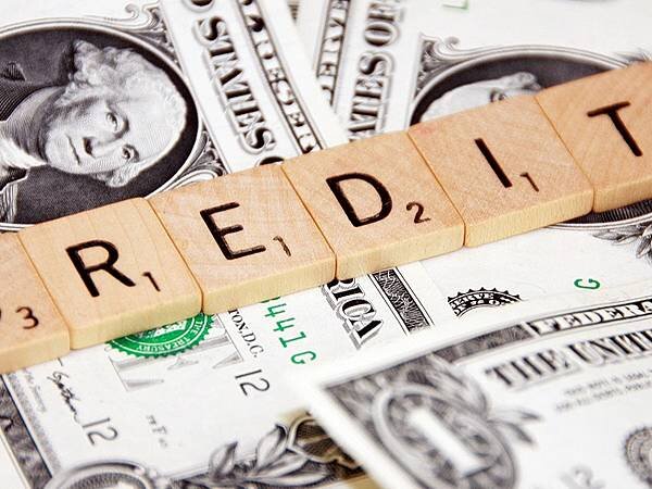 Кредитування економіки продовжує знижуватися: це загрожує більшим згортанням бізнес-активності в Україні