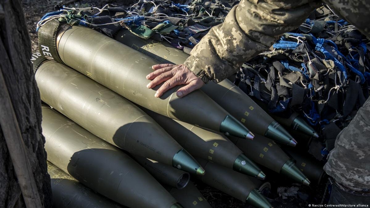 За наполяганням промисловців на Ставці обговорили відкриття нових ліній виробництва боєприпасів в Україні