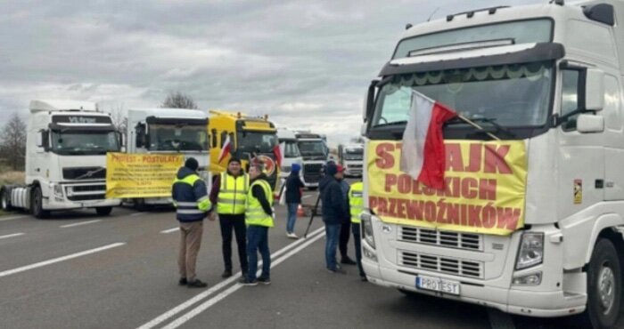 ООРУ та УСПП звернуться до партнерських бізнес-організацій Польщі щодо блокування польськими перевізниками вантажів на спільному кордоні