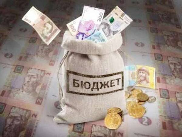 Гранти не вічні: уряд має запропонувати план відновлення самодостатності національної економіки