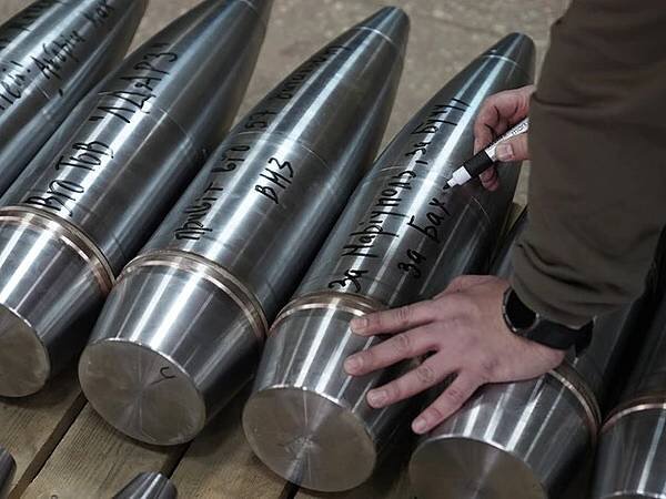 Промисловці очікують нарощення виробництва боєприпасів та техніки в Україні