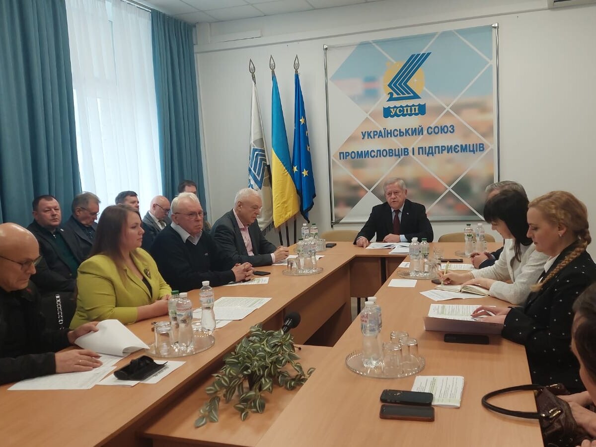 Антикризовий штаб назвав необхідні умови для підвищення економічної самодостатності України у 2026 році