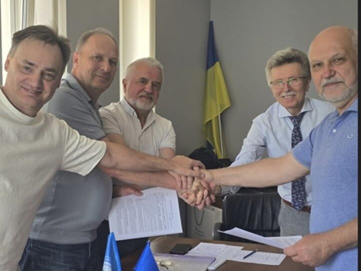Академія праці та об’єднання роботодавців охорони здоров’я уклали меморандум про співпрацю