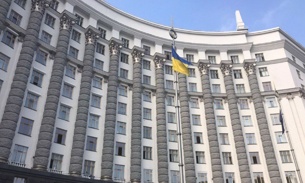Антикризовий штаб закликав Уряд терміново розробити План невідкладних дій для зміцнення економічної стійкості (текст Рішення)