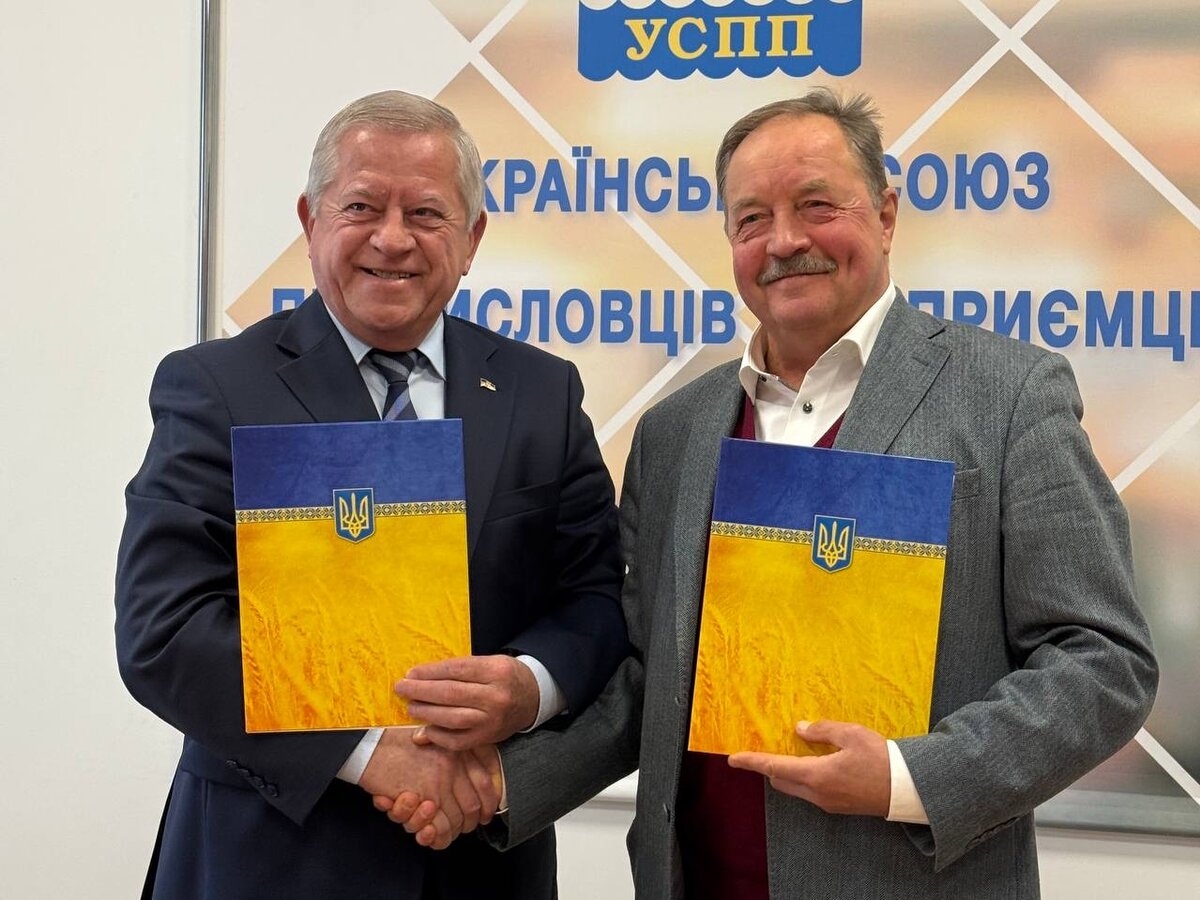 УСПП та Міжнародний благодійний фонд «Оновлена Земля» підписали договір про співпрацю для збереження людського потенціалу та відбудови України