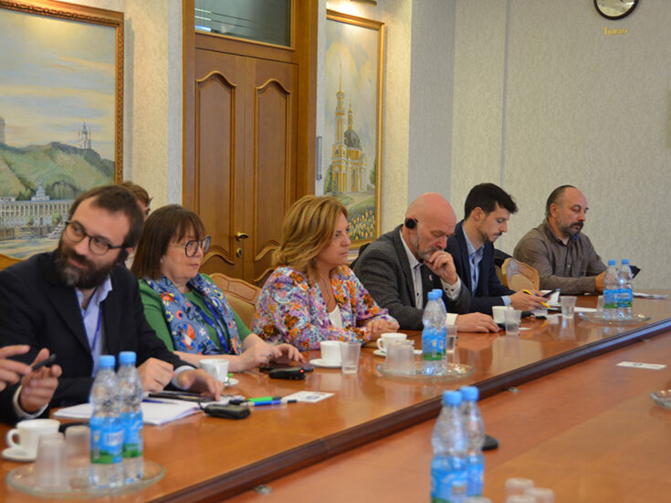 Місія Європейської конфедерації профспілок